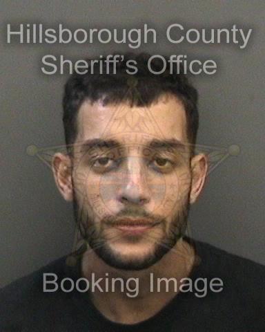 IHOSVANY DARIEL LARRAURI MALAGON  Pics