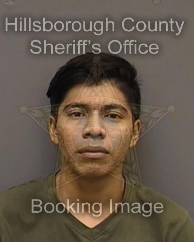 ERICK ALEXANDER YAT CHUB  Pics