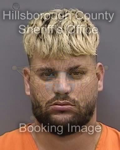 YANDY REINA MACHADO  Pics