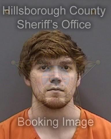 CADE LOGAN HILLIER  Pics