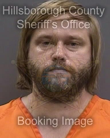 LUKASZ SWIDERSKI  Pics