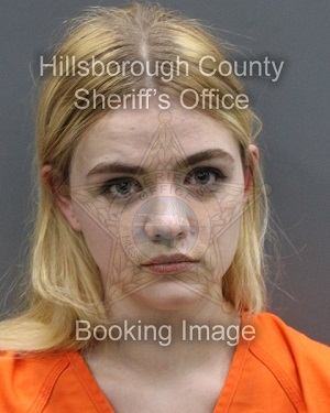 LILLA TYLER LUSTAN  Pics