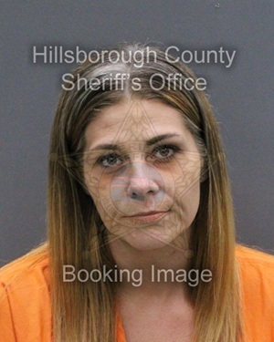 LEARA NICHOLE BARWICK  Pics